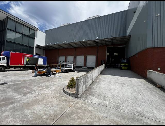 5,418M² WAREHOUSE TO LET IN AIRPORT INDUSTRIA